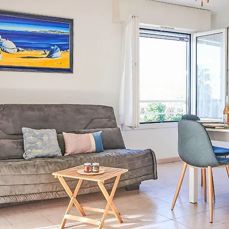 Les Rives Latines-3 By Interhome