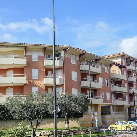 Les Rives Latines-3 By Interhome Lejlighed
