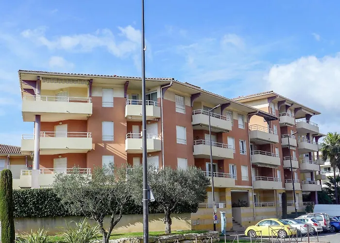 Les Rives Latines-3 By Interhome 아파트