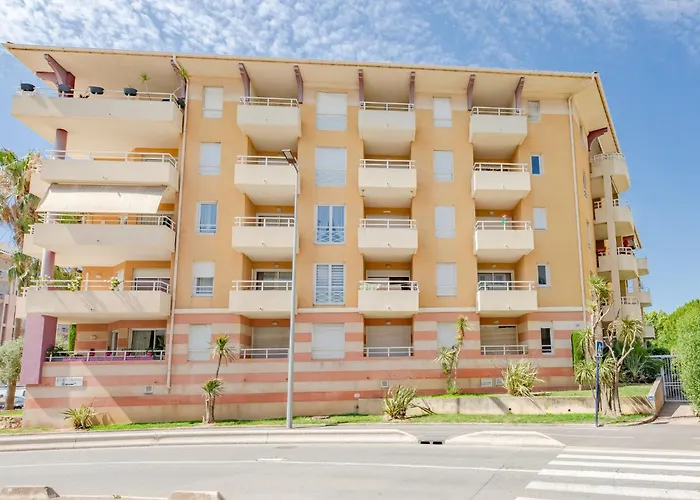아파트 Les Rives Latines-3 By Interhome